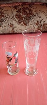RŮZNÉ SKLENICE - 10