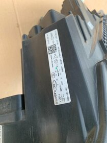 svetlo skoda superb 3 III lift svetla xenony - 10