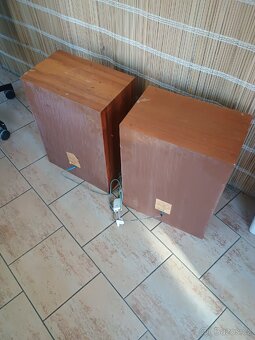 Sestava Tesla 813 A + repro a prospekty - 10