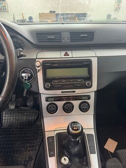 Vw passat b6 2.0tdi 103kw - 10