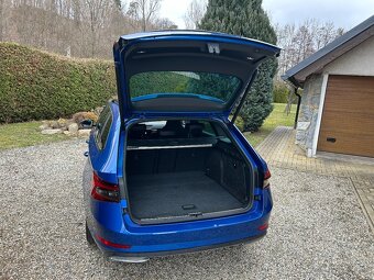 SUPERB SPORTLINE/2.0TDI/110kw/2022/MATRIX LED/FACE /Tažné - - 10