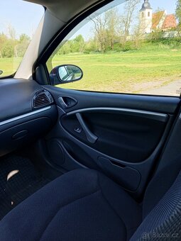 Citroen C5 combi 2.0 HDI 100kw - 10