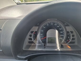 VW Fox 1.4 i/55kW.. R. 2010. Najeto 148.940 km. Serviska - 10