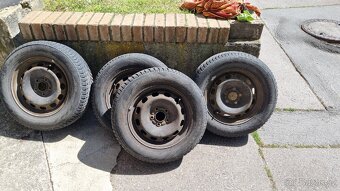 195/65 R15 - NOKIAN WR D3 - 10