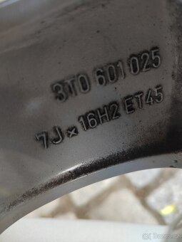 Prodám orig alu 16 škoda Octavia 2 Superb 5x112 ET 45 letní - 10