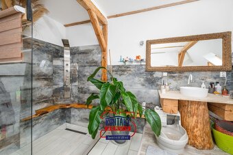 Nabízíme k prodeji luxusní domov s duší v podhůří Šumavy - v - 10