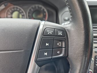 Volvo XC60 2.4tdi 130kw - 10