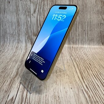 iPhone 15 128GB, žlutý 128GB (12 měsíců záruka) - 10