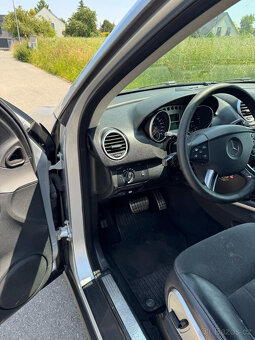 Mercedes Benz ML 320CDi 4 matic - 10