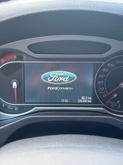 Ford Mondeo - 10