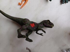 Dětské hračky, zvířátka. - 10