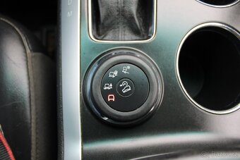 Ford Explorer 3,5 i A/T,4X4,7.MÍST,KŮŽE,2012 - 10