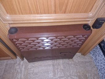 Karavan Hymer-Eriba-Nova - 10