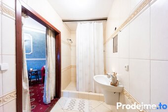 Prodej komerční nemovitosti 824 m2 - Chvalovice, ev.č. 01241 - 10