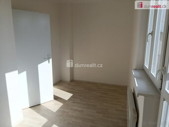 Velmi hezký byt 2+kk po rekonstrukci, Praha 10-Vršovice - 10