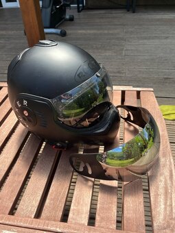ROOF Boxer V8 – vel. 60 (L), matná černá + zrcadlové plexi + - 10