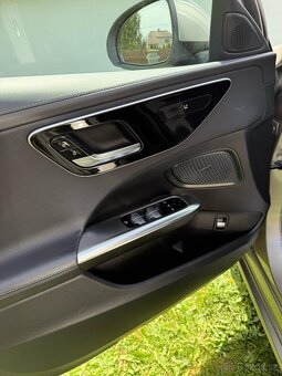 Mercedes-Benz Třídy C 220 CDi 147kW AMG Packet - 10