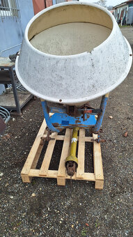 rozmetadlo umělých hnojiv - 10