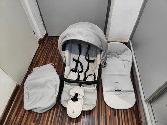 Prodáme kombinovaný kočárek Anex Cross 3v1 po jednom dítěti. - 10