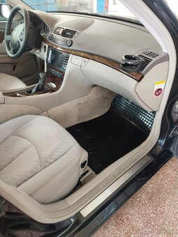 Mercedes-Benz W211 3.0 V6 automat po GO motoru, TOP stav - 10