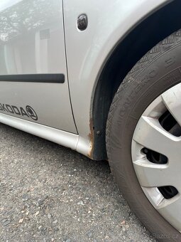Škoda Octavia 1 kombi 1.6MPi 75kw na ND nebo opravu - 10