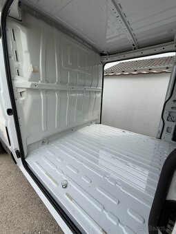 Fiat Ducato 2.3Jtd 103Kw//EXKLUZIVNÍ STAV//2XŠOUPAČKY,KAMERA - 10
