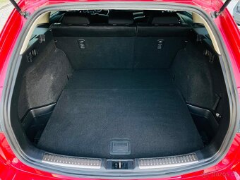 Mazda 6 2.0i AUTOMAT VÝHŘEV 1.MAJITEL TAŽNÉ SERVISKA - 10