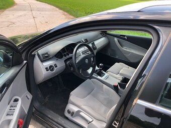 VW Passat b6 - 2.0 tdi-CR -103kW - na náhradní díly - 10