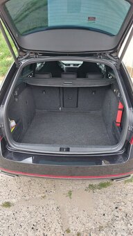 Škoda Octavia combi 2.0 TDI 135kW RS Challenge - bez ADblue - 10