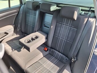 Volkswagen Golf, 1,6TDi 81kW LOUNGE, NAVI - 10