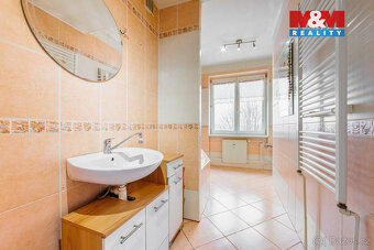 Pronájem bytu 3+1, 84 m², Bukovany - 10