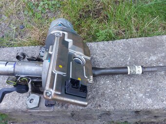 OPEL CORSA D - el. servo řízení - 10