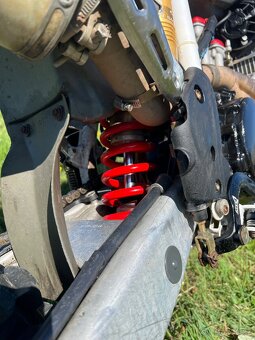 Husqvarna TE450 - 10
