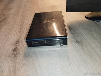 Acer Predátor - 10
