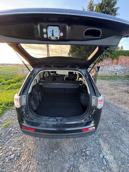Mitsubishi Outlander, 2.2 Di-D, 4x4, 7 míst, r. 2014 - 10