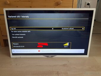 Smart TV JVC 32 " (81,28 cm) - 10