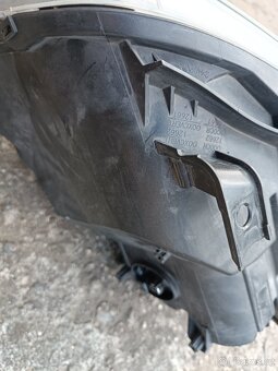 BMW E90, E91 světlo PP bixenon 72025849 - 10
