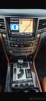 Lexus LX 5.7V8 rok 2014 benzín 8 místo - 10