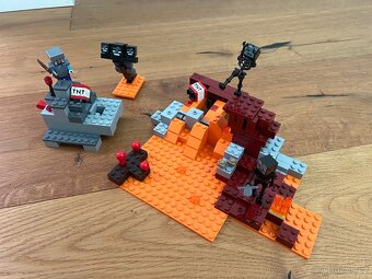 Lego Minecraft Láva - 10