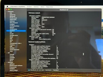 MacBook Air 13" i5 2018 | 8GB RAM | 128GB - 10