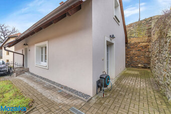 Nová příznivá cena ještě k jednání. Rodinný dům 4+kk se zahr - 10