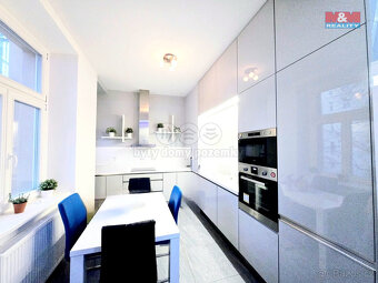 Prodej bytu 3+kk, 83 m², Praha, ul. Dukelských hrdinů - 10