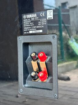 Repráky Yamaha NS-777 + zesilovač Harman/kardon AVR330 - 10