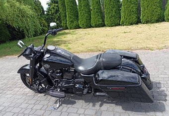 HARLEY-DAVIDSON FLHRXS - 10