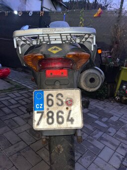 Honda Varadero 125 - 10