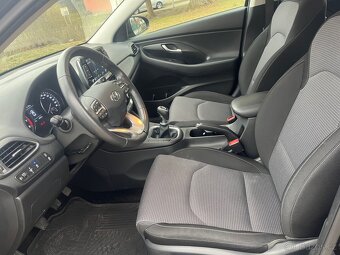 Hyundai i30 Fastback 1,0 T-GDI COMFORT - 10