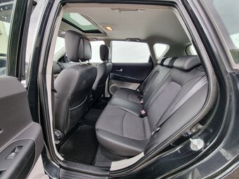 Kia Ceed 1.4i 80kW 2007 Hatchback 2.majitel 116 980 km - 10