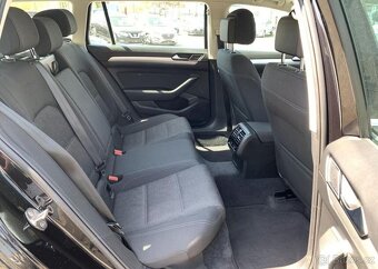 Volkswagen Passat 2.0TDi 110kw DSG NAVI TEMPOMAT automat - 10