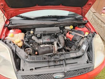 Ford Fiesta 1,4 TDCi nafta - 10