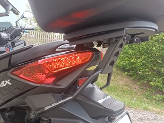 YAMAHA X-MAX ABS 125 - r.v. 2014 - 10